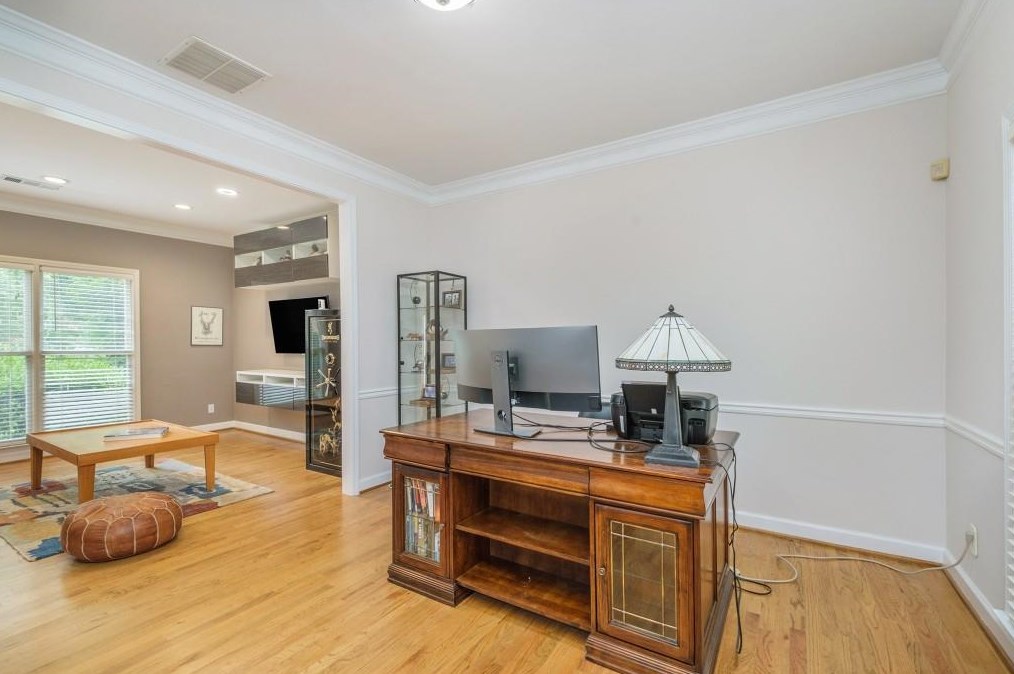 2998 Frazier Ct, Decatur GA  30033-1820 exterior