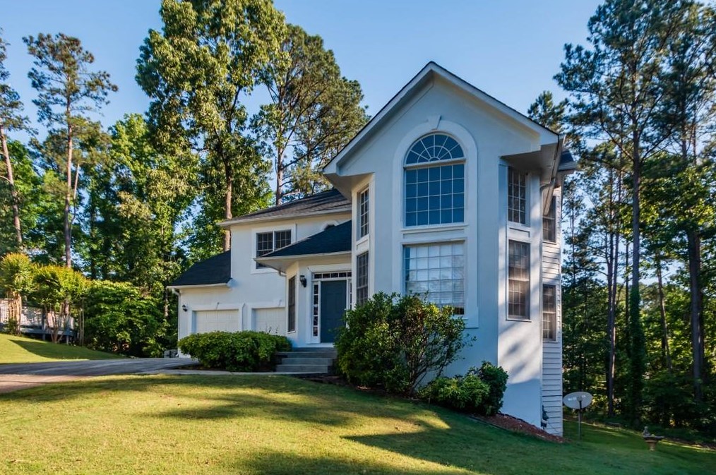 560 Cottage Oaks Dr, Stone Mountain, GA 30087-4782