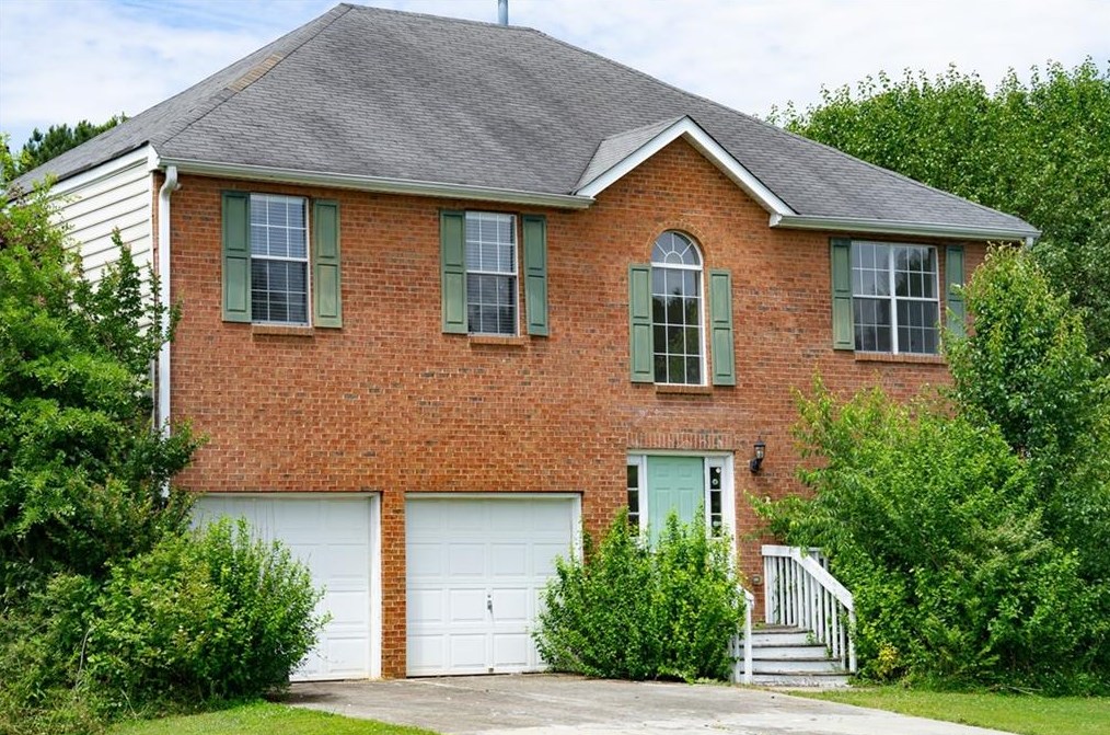 1745 Big Haynes Ct, Grayson, GA 30017