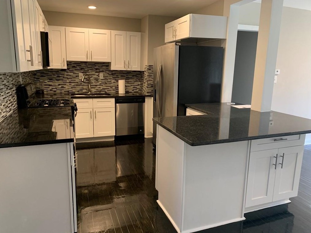 3102 Robin Rd, Decatur GA  30032-3718 exterior