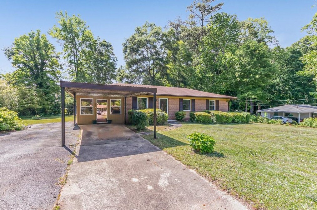 4858 Lantern Ln Sw, Mableton, GA 30126