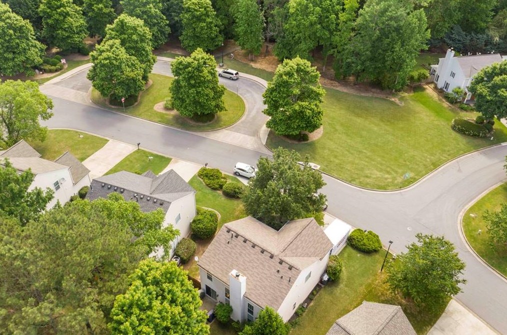 11600 Bentham Ct, Alpharetta, GA 30005-8935
