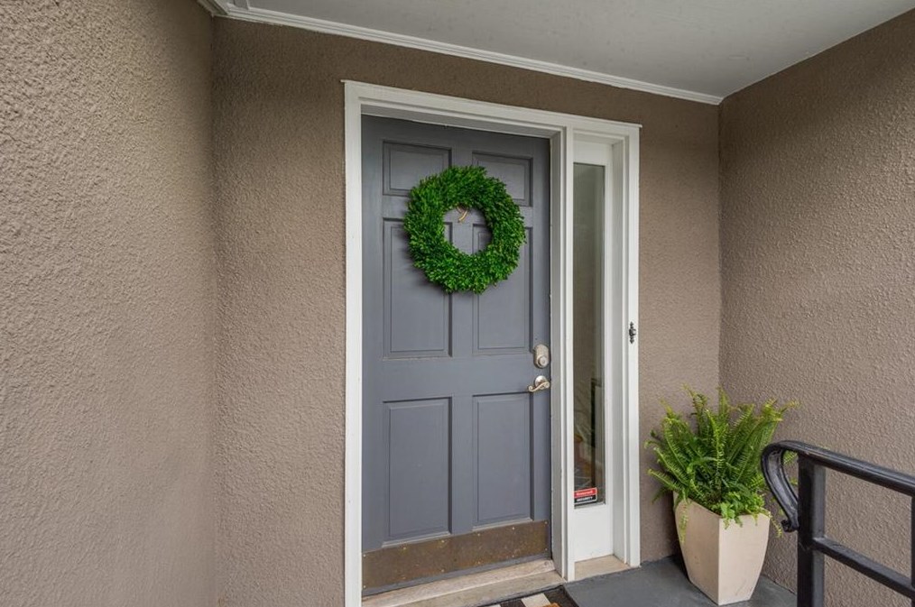 9 Normandy Ct, Atlanta, GA 30324-2934