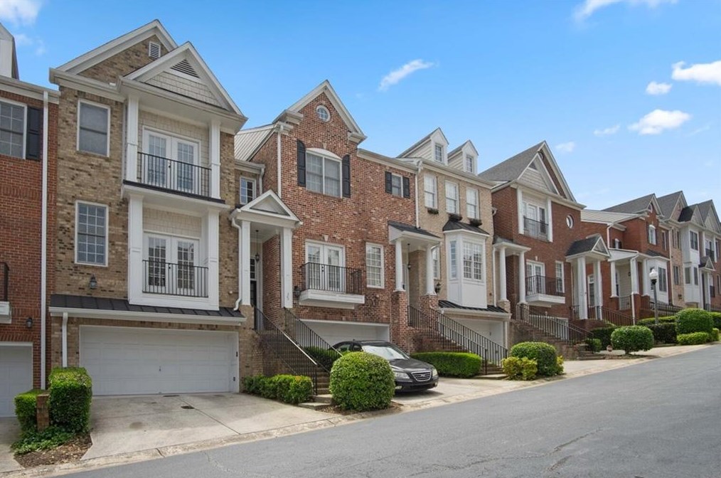 303 Creekbank Way, Smyrna, GA 30082-4890