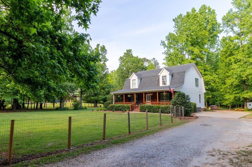 123 Oxford North Rd, Oxford, GA 30054