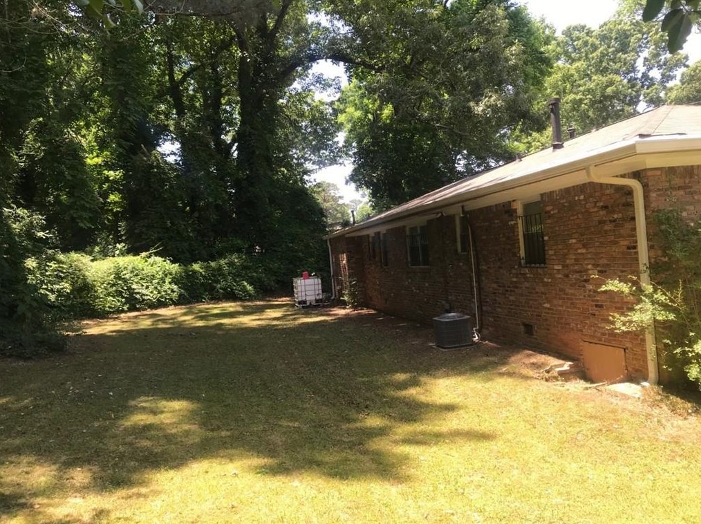 2365 Shamrock Dr, Decatur, GA 30032-7146