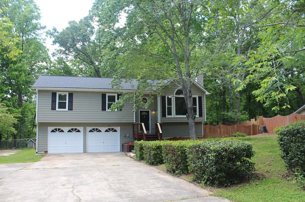 106 Clyde Cole Rd, Dallas, GA 30157-0819