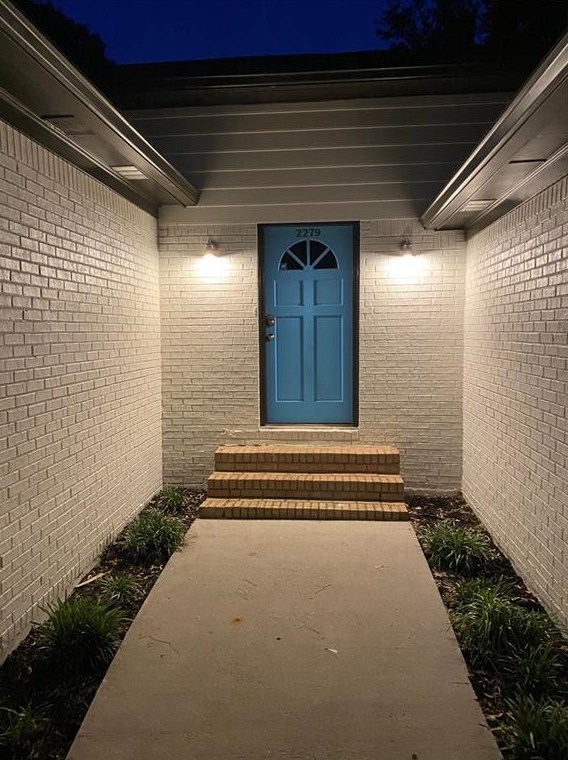 2279 Haverford Dr, Decatur GA  30032-6218 exterior