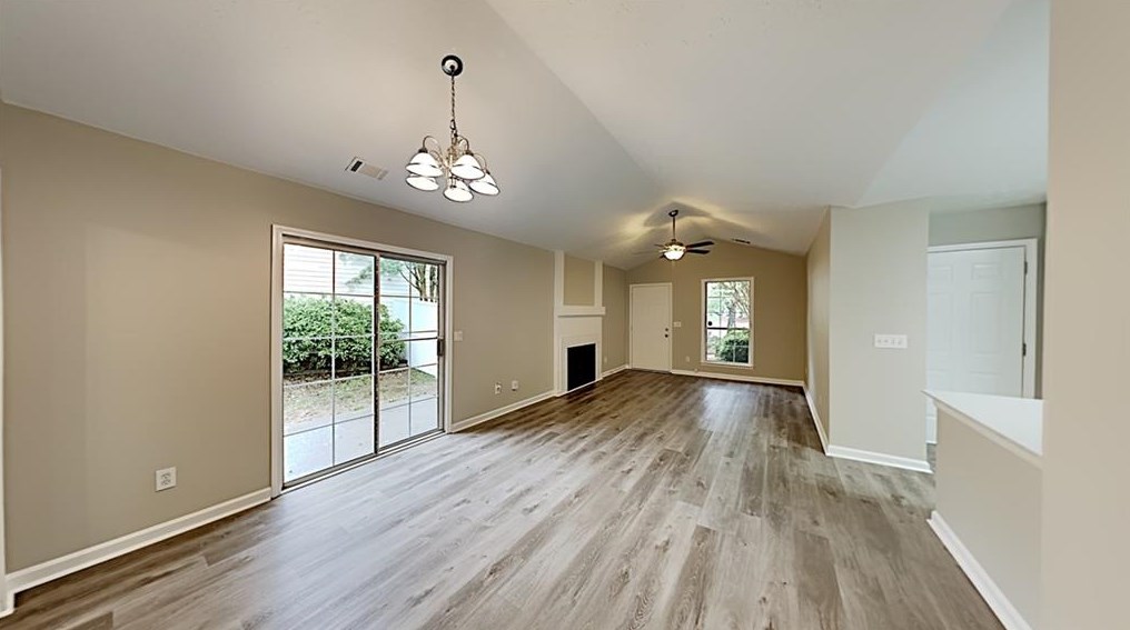 425 Ferryman Ct, Alpharetta, GA 30022-7557