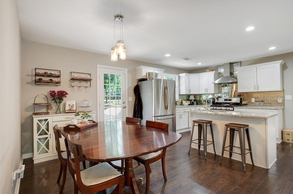 1737 Thomas Ter, Decatur GA  30032-4636 exterior