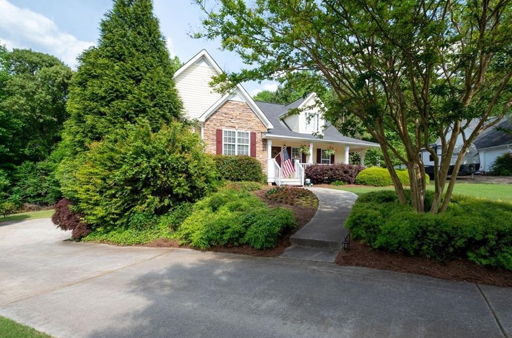 159 Prince Ln, Hiram, GA 30141