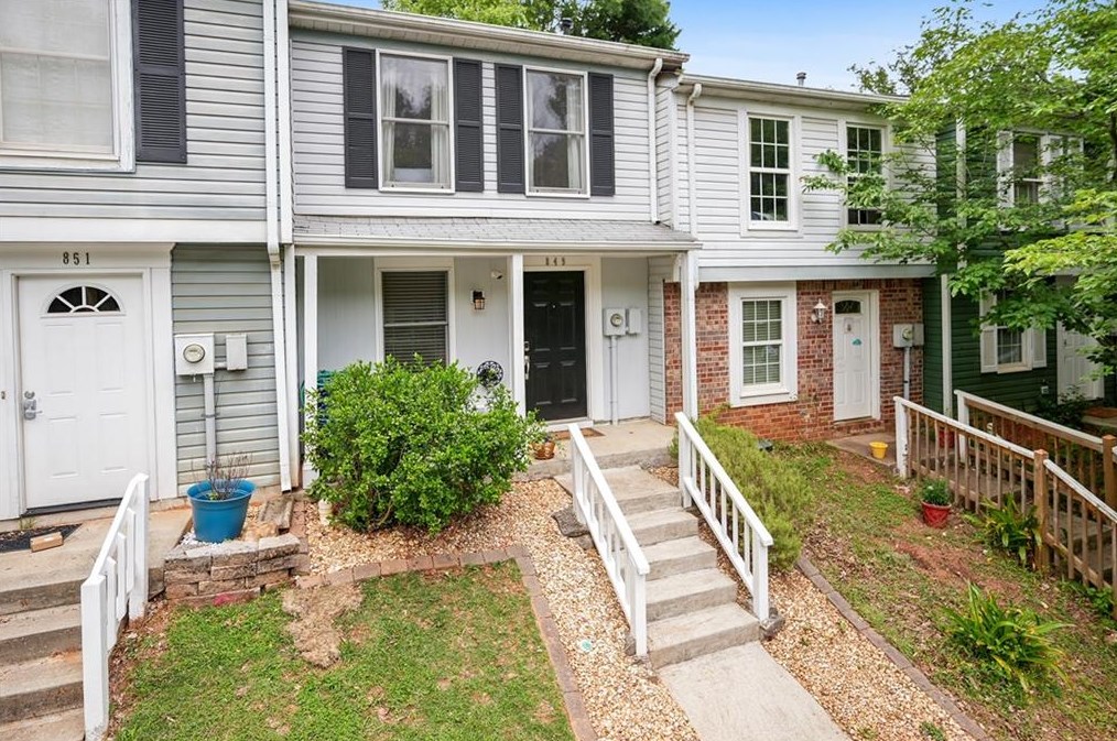 849 Regal Path Ln, Decatur, GA 30030-4180