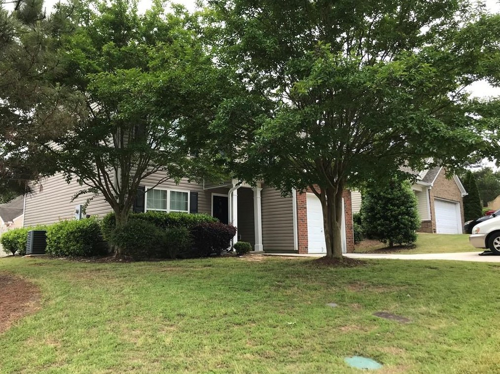 1377 Alcovy Falls Dr, Lawrenceville GA  30045-2204 exterior