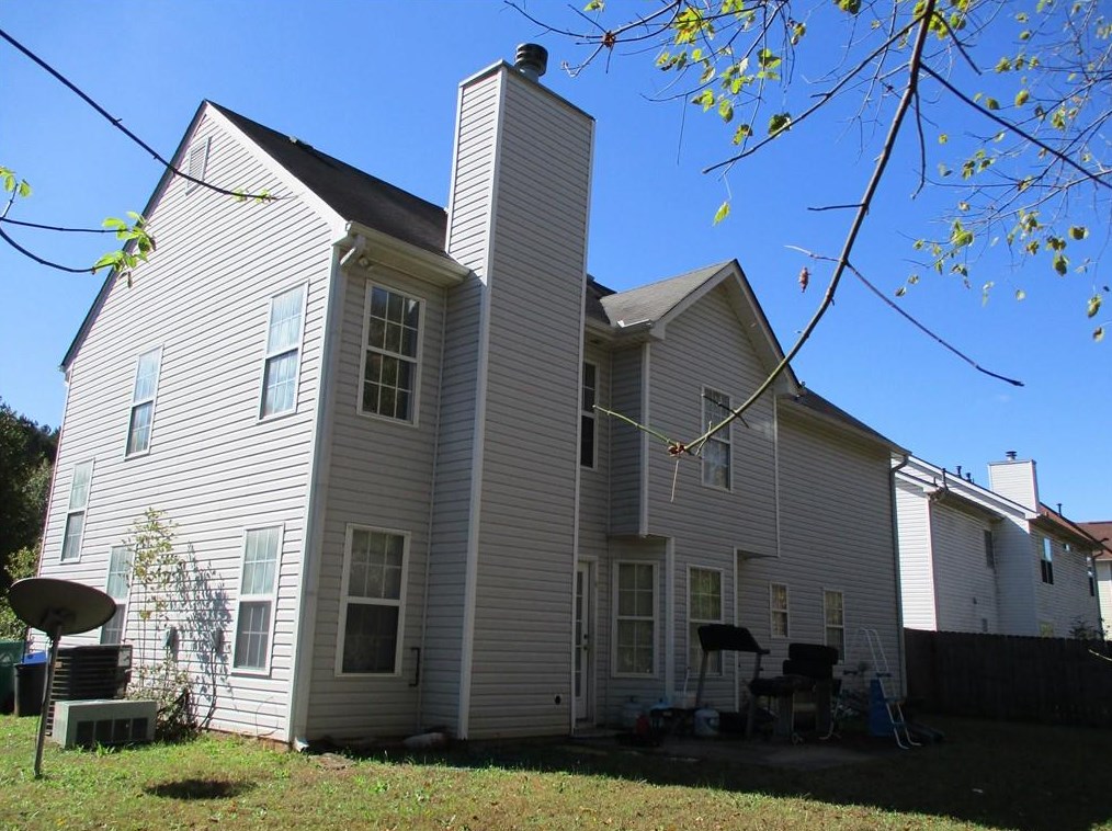 2756 River Tree Dr, Decatur GA  30034-3812 exterior