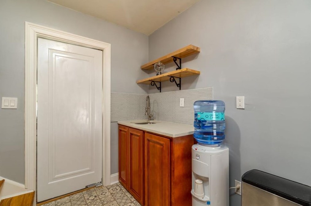 3403 Bennington Dr, Decatur GA  30032-2561 exterior