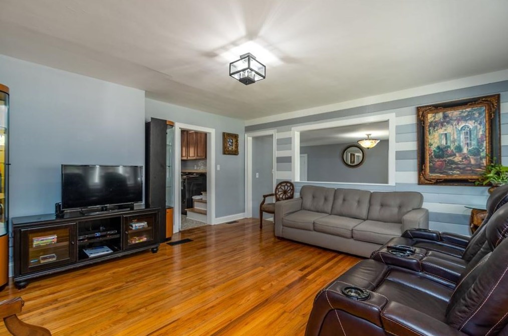 3403 Bennington Dr, Decatur GA  30032-2561 exterior