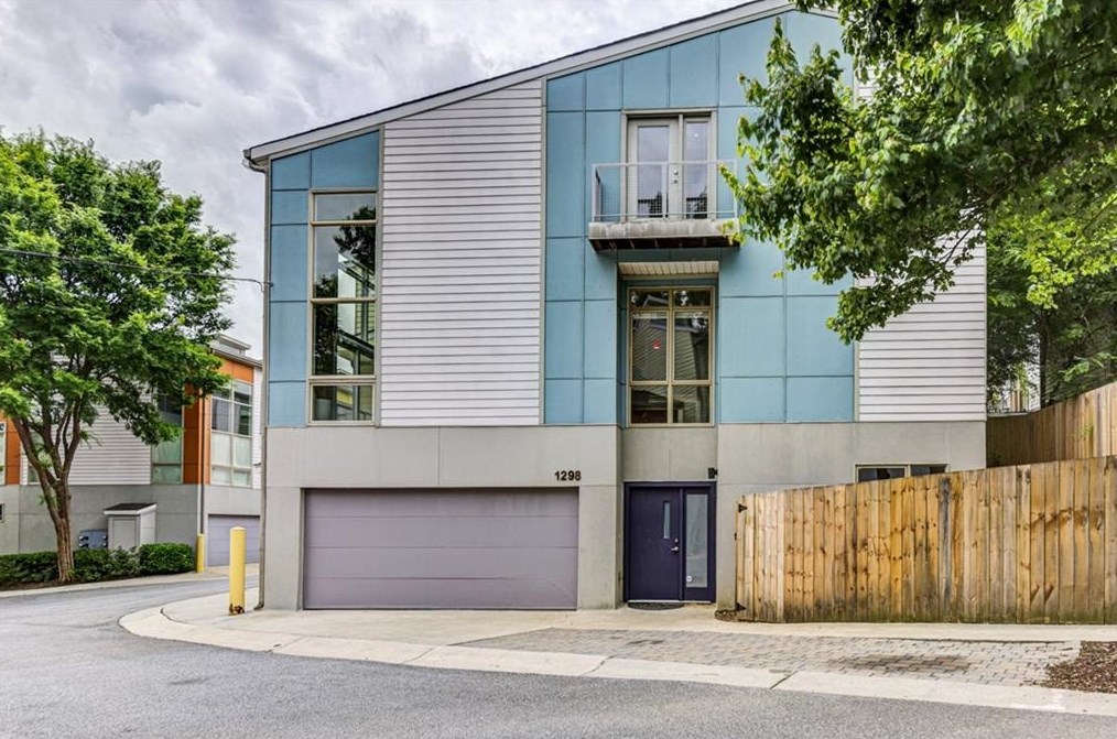 1298 Nervi Mews, Atlanta, GA 30318-4116