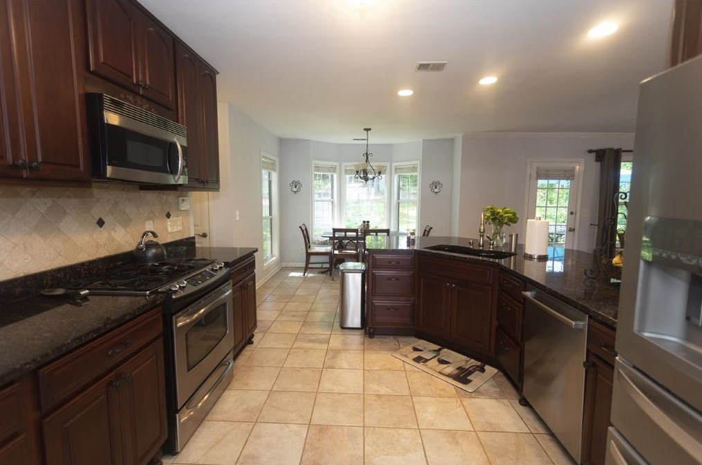 2668 Woodland Walk Xing, Dacula, GA 30019-3123