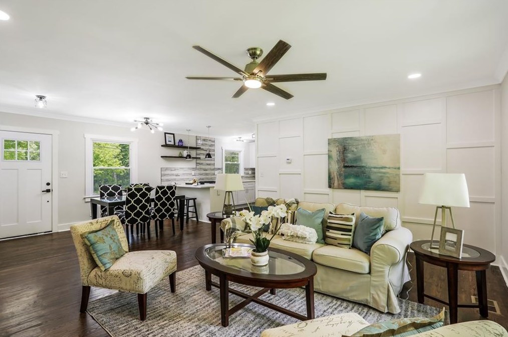 1660 Columbia Cir, Decatur GA  30032-4607 exterior