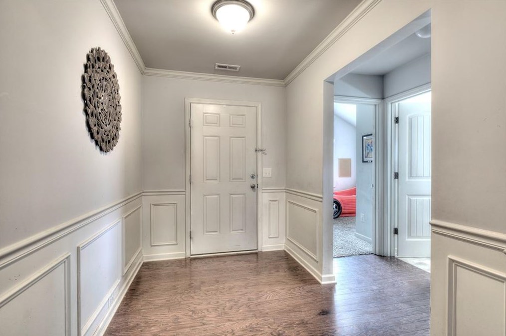54 Mercer Ln, Euharlee, GA 30120-5892