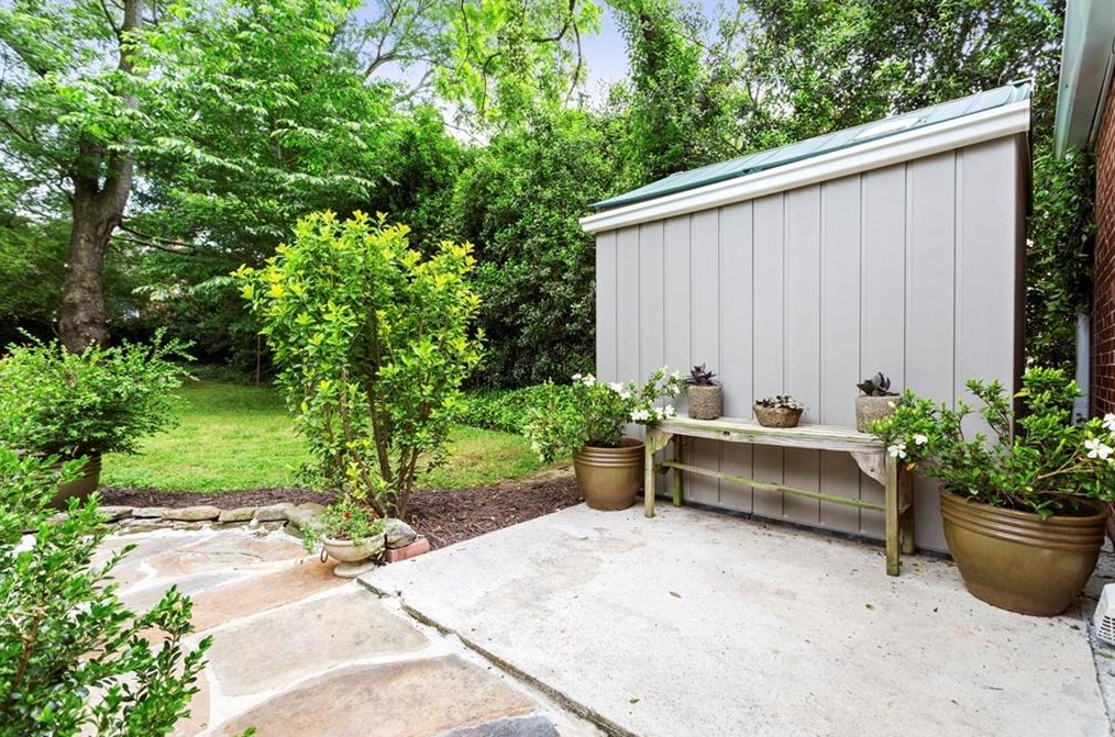 3085 Octavia Pl, Atlanta GA  30340-4620 exterior