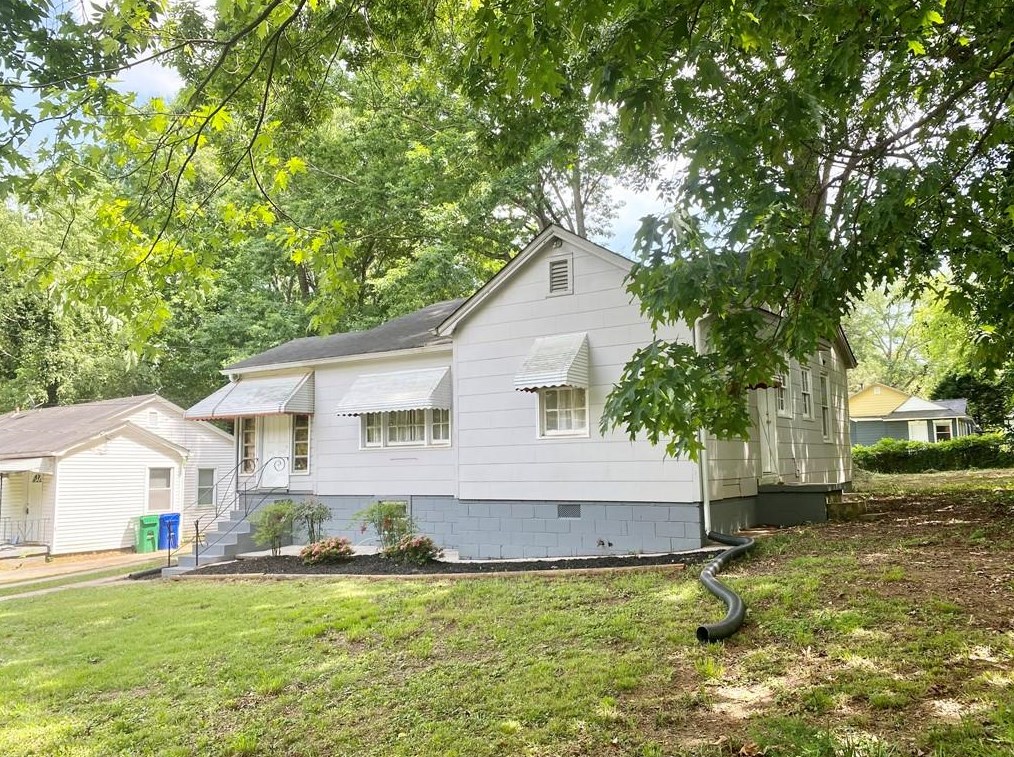 3433 Glen Rd, Decatur GA  30032-2507 exterior