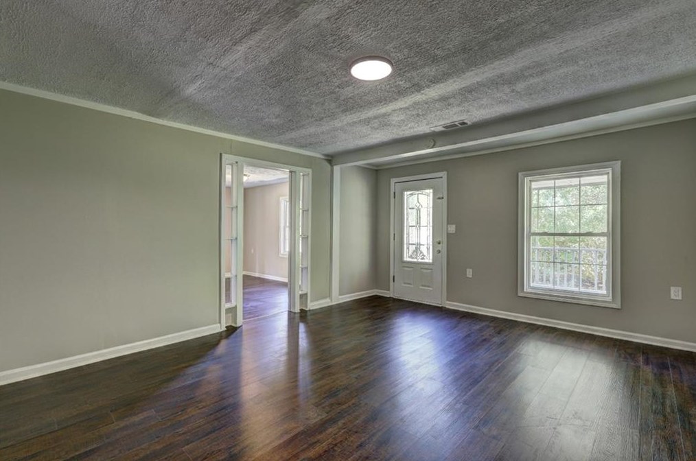 814 Social Circle Rd, Social Circle, GA 30025