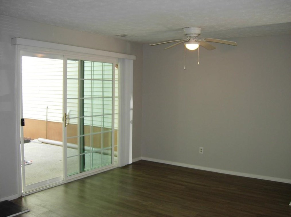 3565 Kennesaw Station Dr Nw, Kennesaw, GA 30144