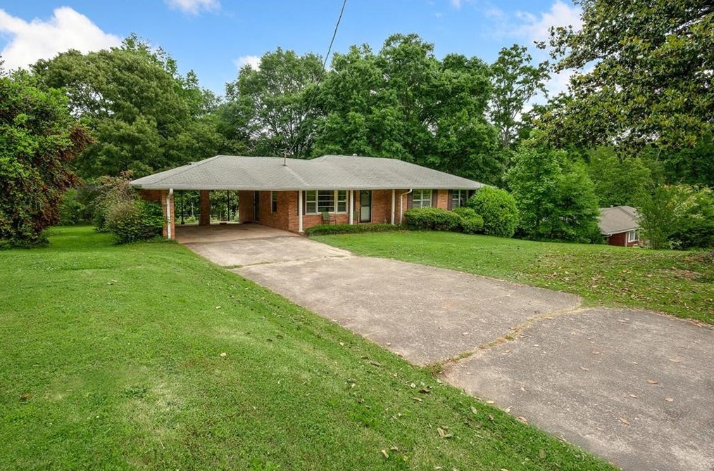 3795 Fitzgerald St, Lithia Springs, GA 30122