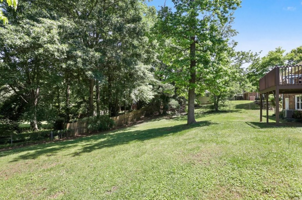 3825 Highview Ter, Smyrna GA  30082-3458 exterior