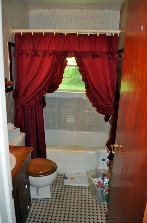 3394 Lark Ln, Decatur GA  30032-2562 exterior