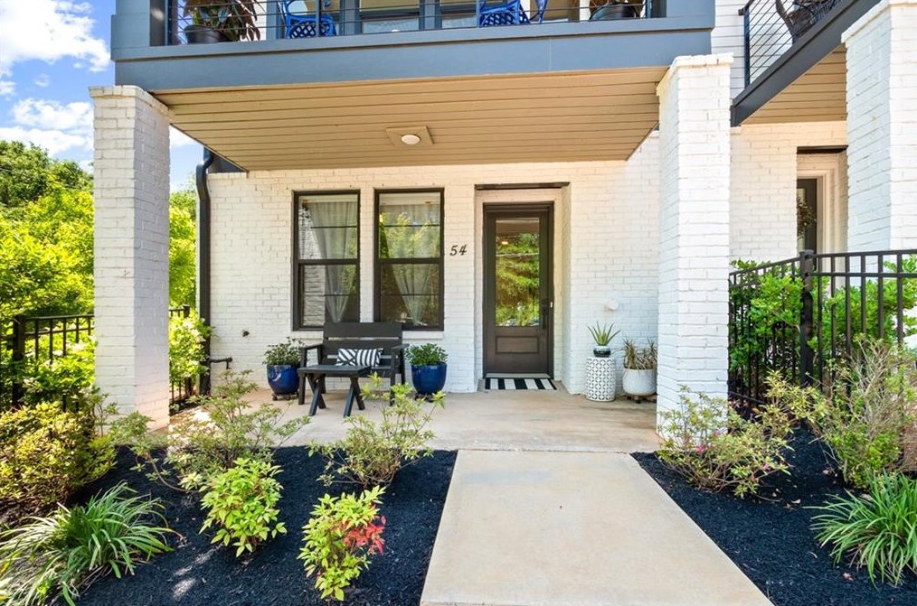 54 Rogers St, Atlanta, GA 30317-1033