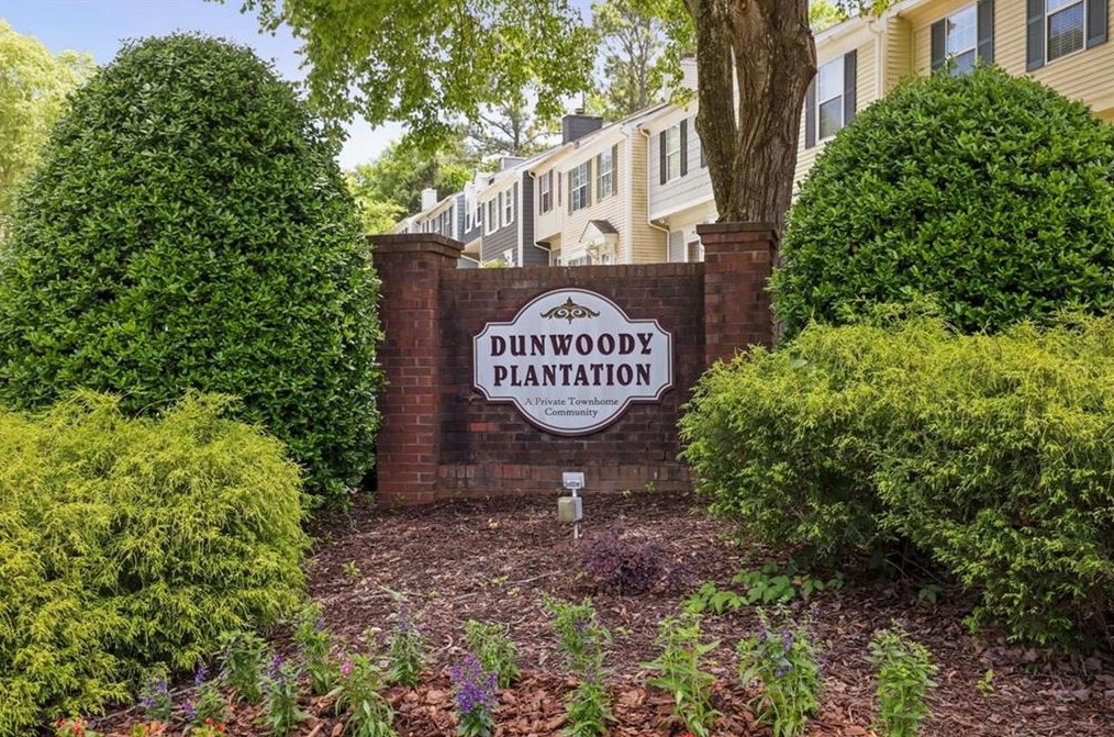 507 Wedgewood Way, Atlanta, GA 30350-2064