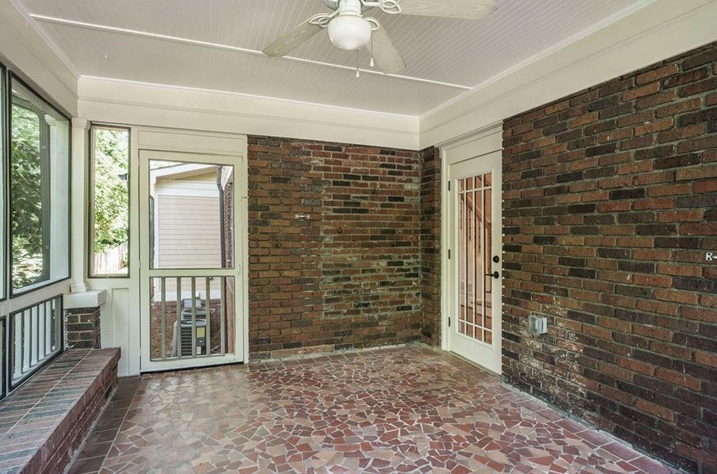 132 Benson St, Decatur GA  30030-4306 exterior