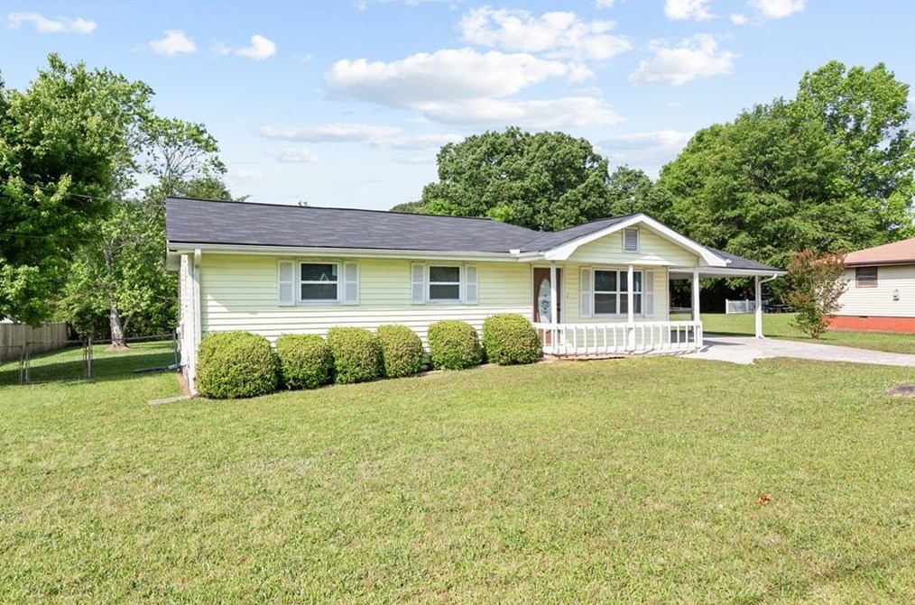 128 Pierce Rd, Hiram, GA 30141-4014