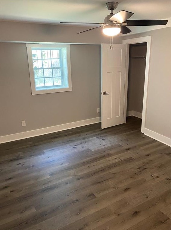 569 Woods Dr, Atlanta GA  30318-6105 exterior