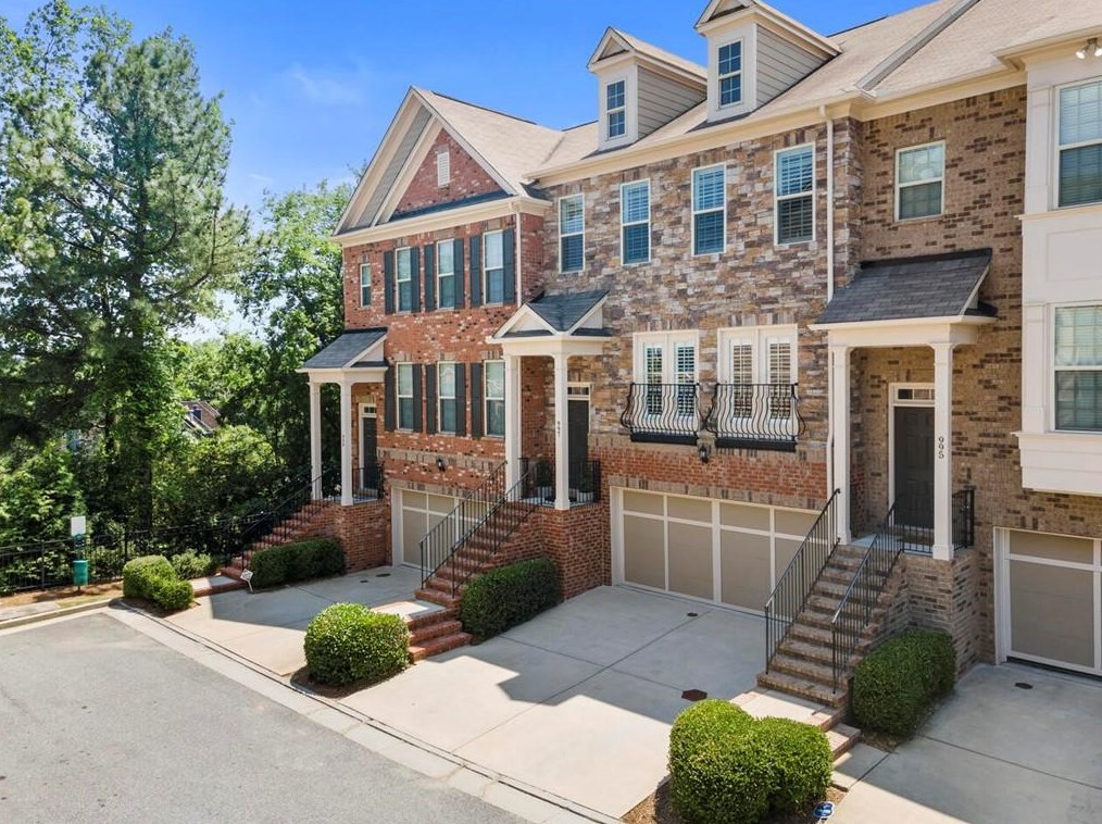 997 Sibley Ln, Atlanta, GA 30324-3101