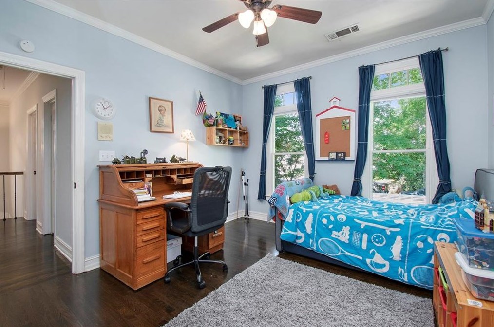 431 Melrose Ave, Decatur GA  30030-2855 exterior