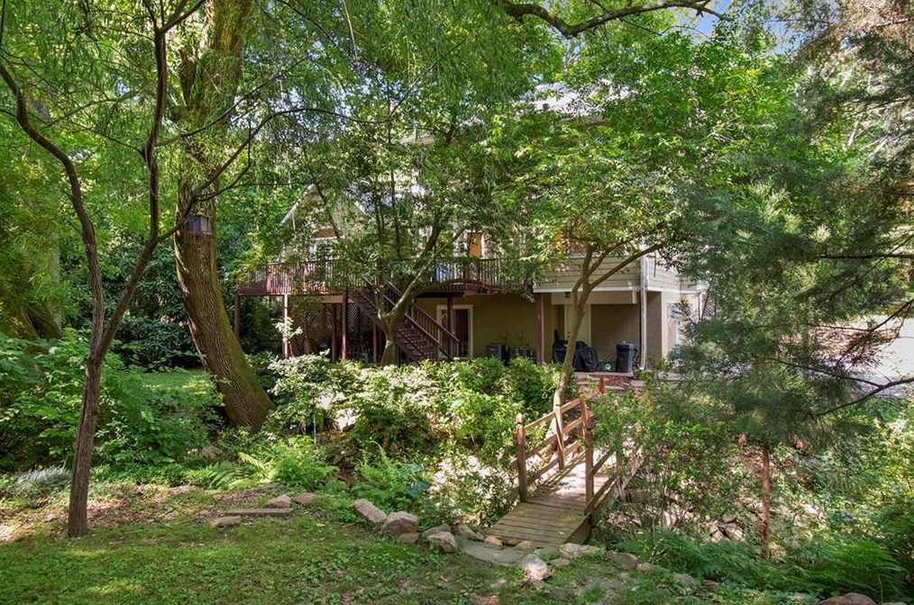 431 Melrose Ave, Decatur GA  30030-2855 exterior