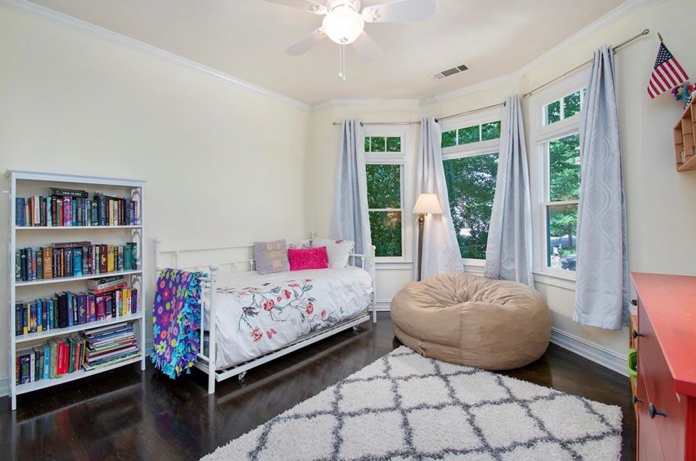 431 Melrose Ave, Decatur GA  30030-2855 exterior