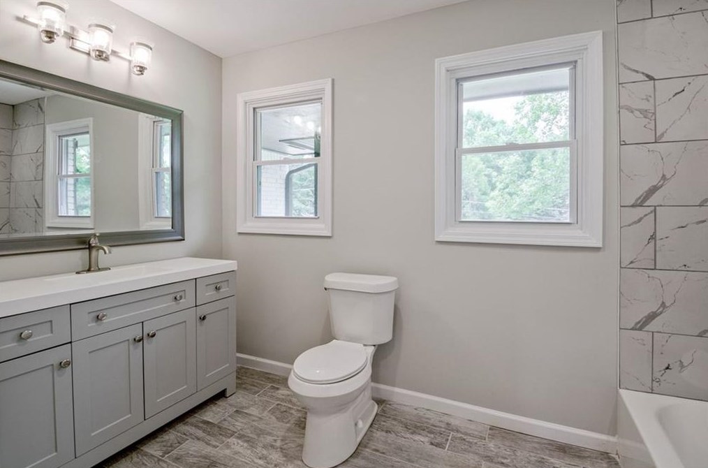 3710 Del Rio Ter, Decatur GA  30032-3114 exterior