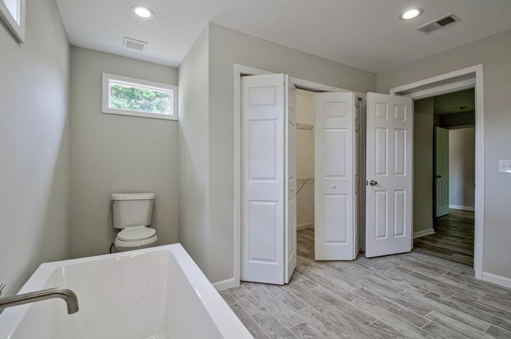 3710 Del Rio Ter, Decatur GA  30032-3114 exterior