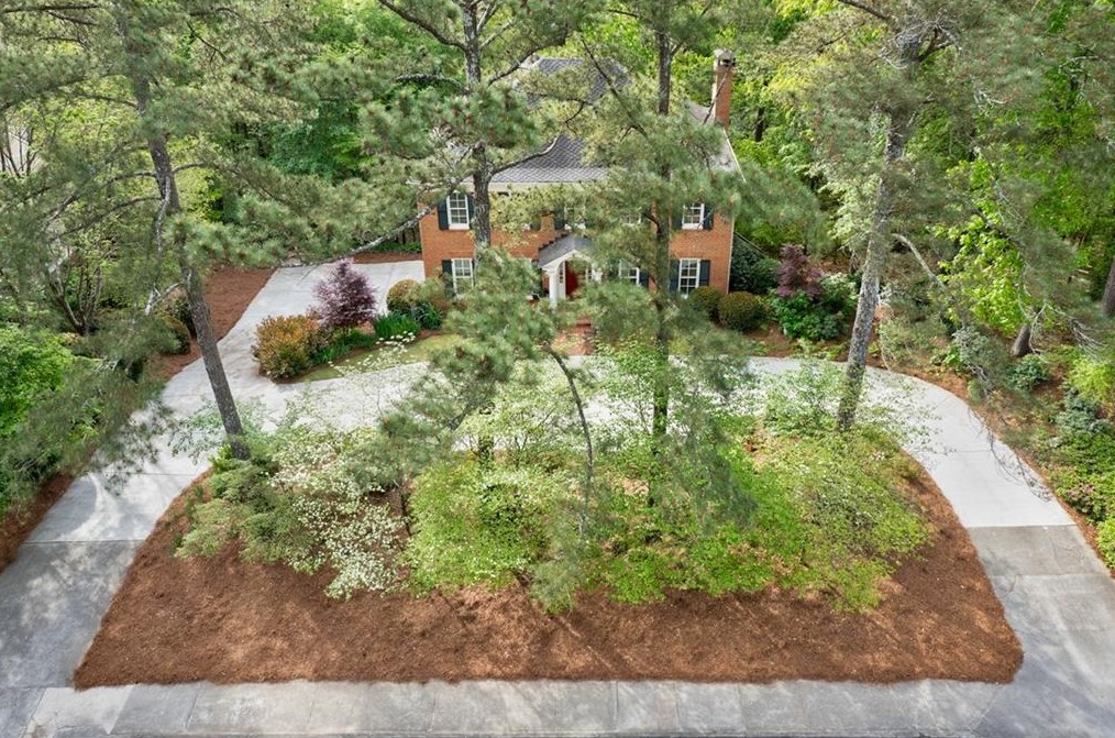 4617 Woodland Brook Dr, Atlanta, GA 30339-5368