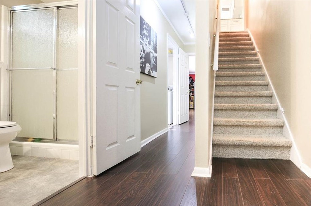 1318 Weston Dr, Decatur GA  30032-2551 exterior