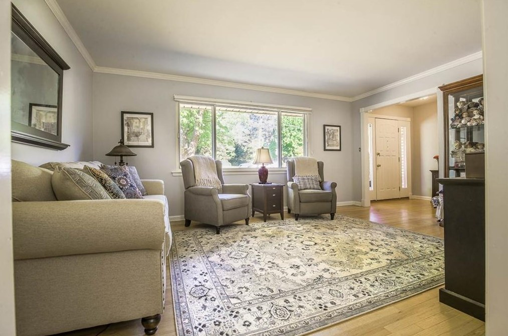 1318 Weston Dr, Decatur GA  30032-2551 exterior