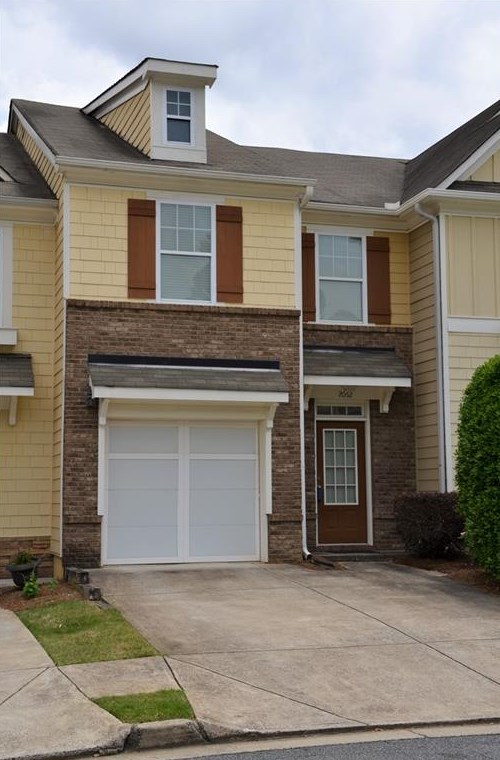 2062 Lakeshore Overlook Dr Nw, Kennesaw, GA 30152