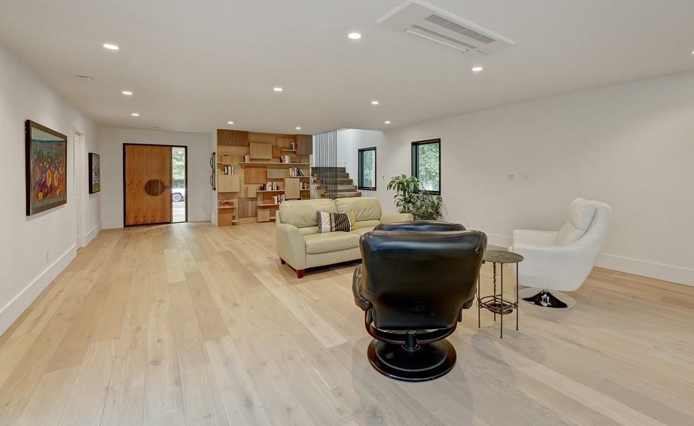 973 Church St, Decatur GA  30030-5508 exterior