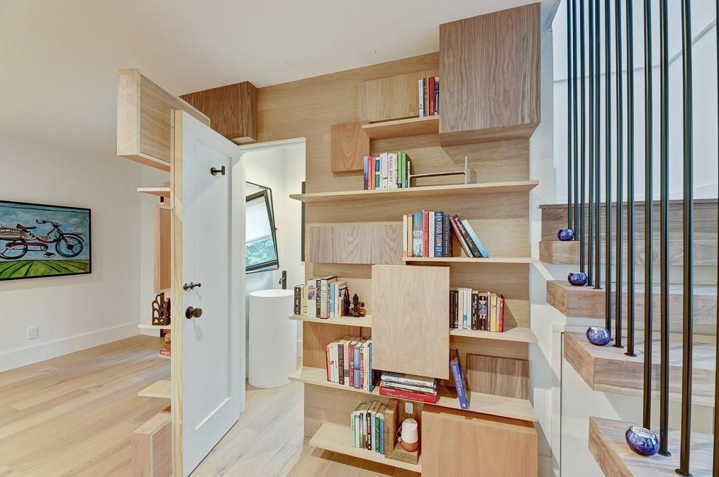 973 Church St, Decatur GA  30030-5508 exterior