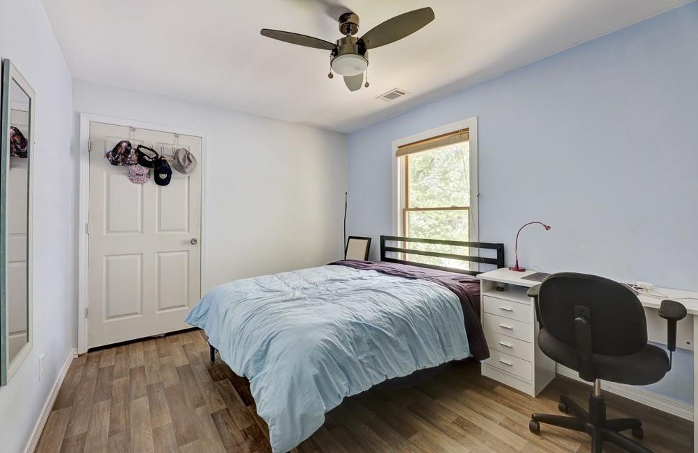 973 Church St, Decatur GA  30030-5508 exterior