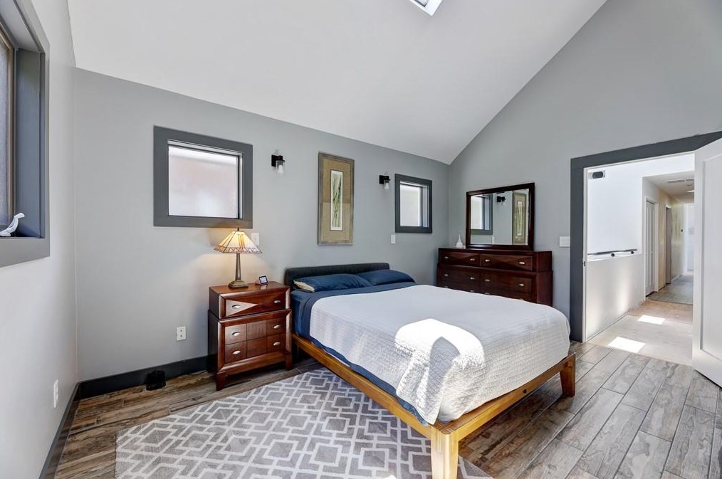 973 Church St, Decatur GA  30030-5508 exterior